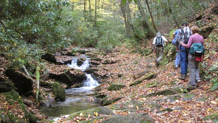 Walking along a tricky slope on Kimsey Creek.