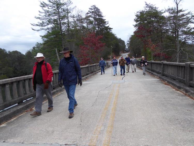 We had nine hikers braving the 70% chance of rain.....but no rain fell!