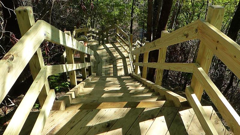 The trail to the falls has been closed since last Fall when wildfires completely destroyed the staircase to the viewing platform. The trail has recently reopened with a nice new staircase!