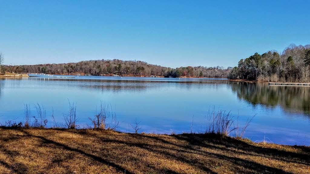 Beautiful Lake Hartwell.