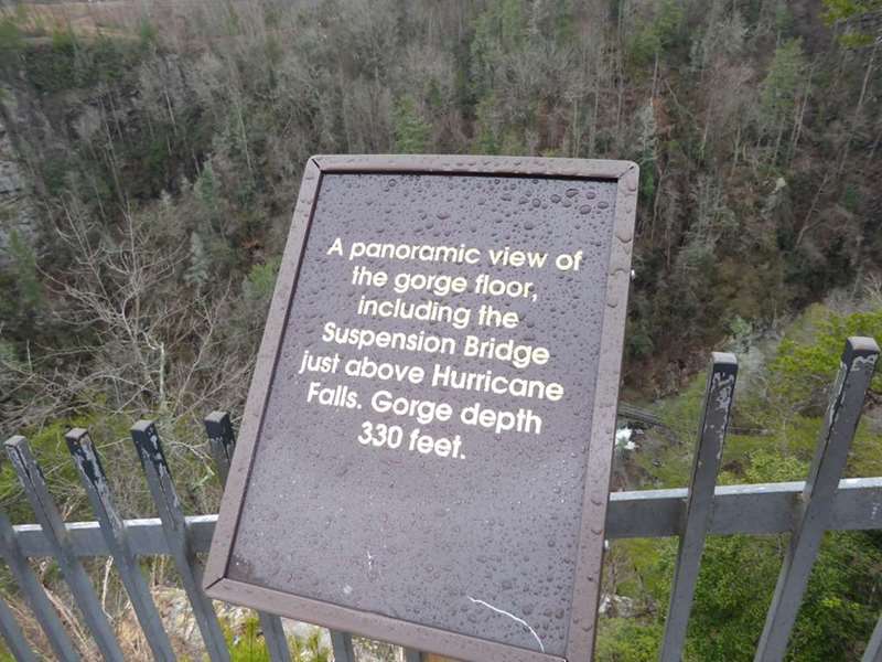 Signs at each look-off tell you what you are seeing!