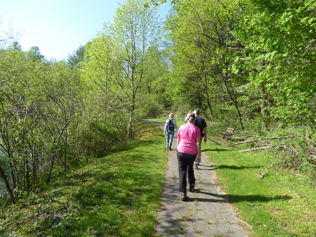 Headed out on the loop of Slaughter Creek Trail - Appalachian Trail and Jarrard Gap Trail.