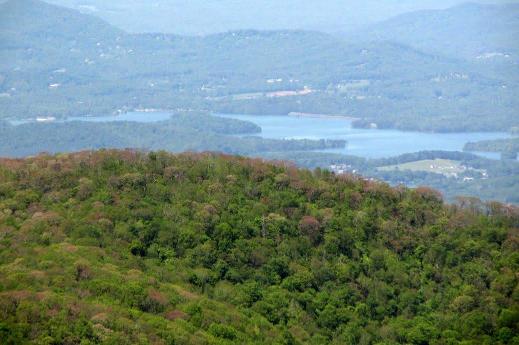 Zoomed view of Lake Chatuge.