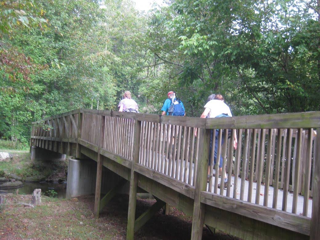 Nice footbridge early into the hike.
