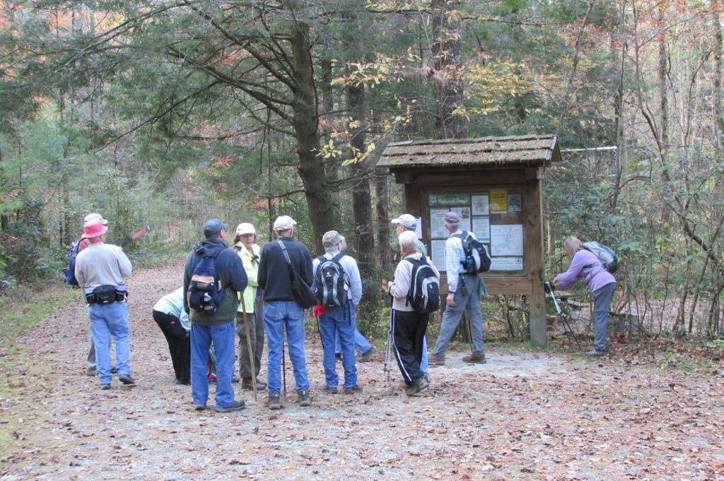 Trail information near the parking lot.
