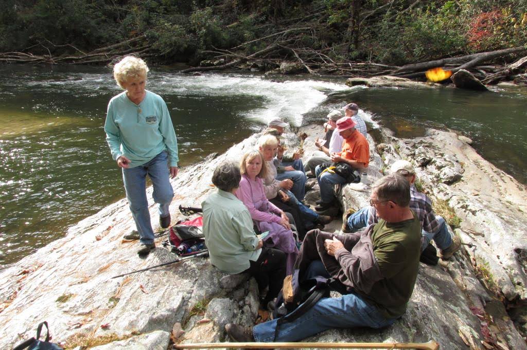 Lunchtime on the river.